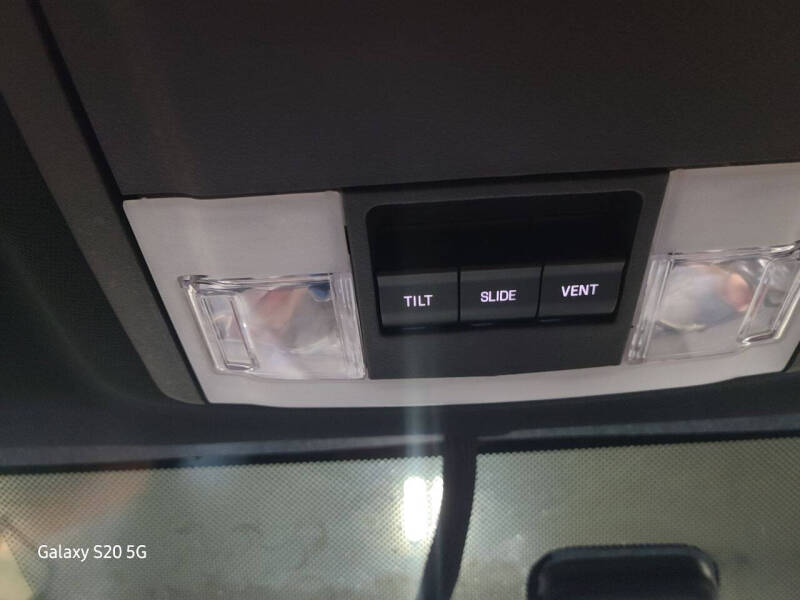 2017 Lincoln Navigator Select