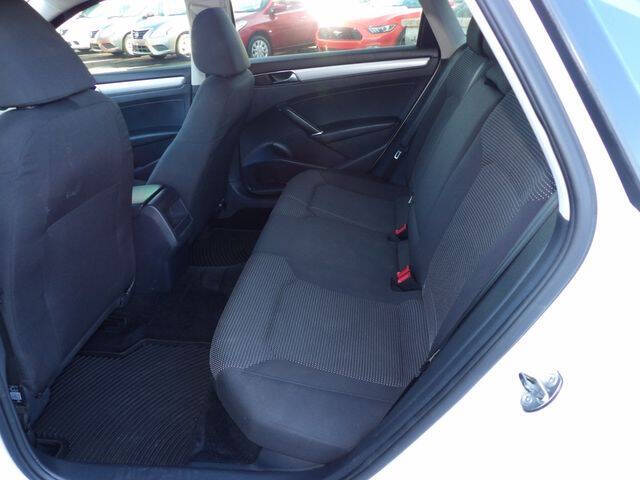 2018 Volkswagen Passat 2.0T S