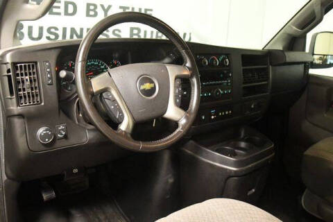 2017 Chevrolet Express LT 3500