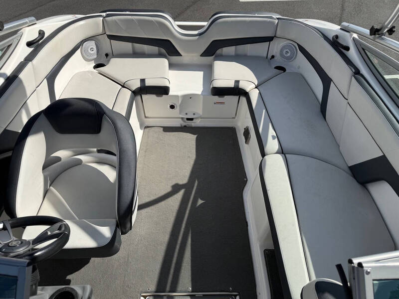 2015 Yamaha AR210
