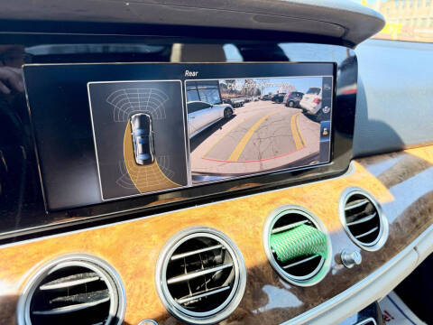 2017 Mercedes-Benz E-Class E 300 4MATIC