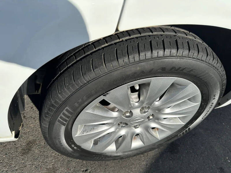 2014 Chrysler 200 LX