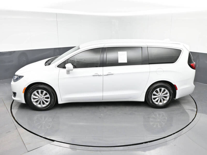 2018 Chrysler Pacifica Touring Plus