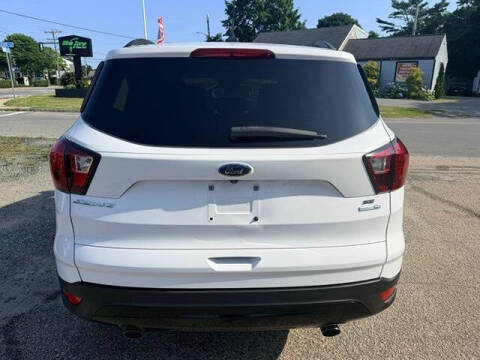 2019 Ford Escape SE