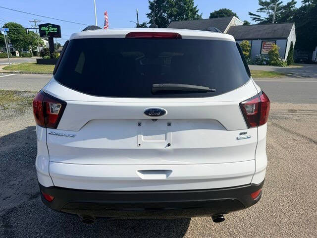 2019 Ford Escape SE