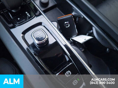 2024 Volvo S60 B5 Plus Dark Theme