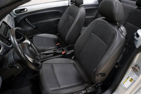 2013 Volkswagen Beetle Convertible