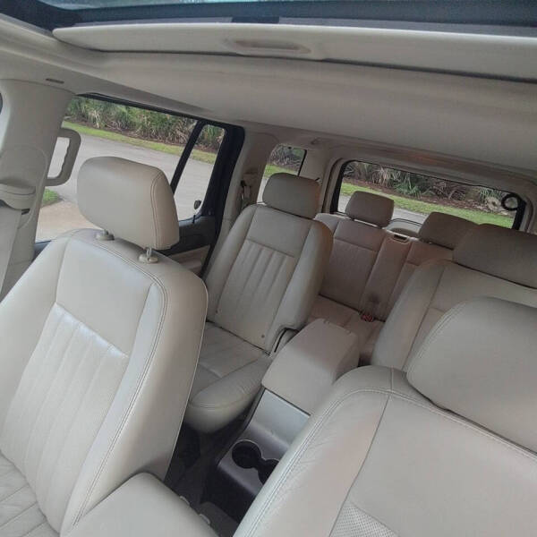 2004 Lincoln Aviator Luxury