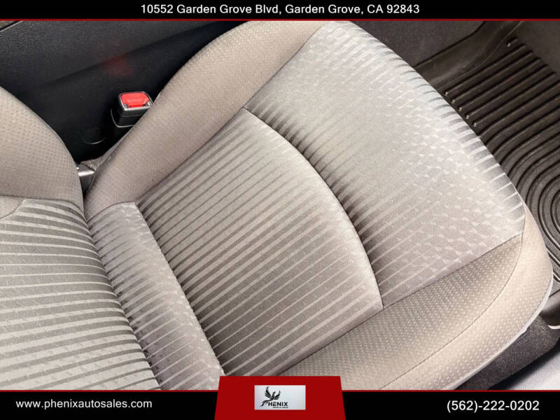 2016 Toyota Prius Two