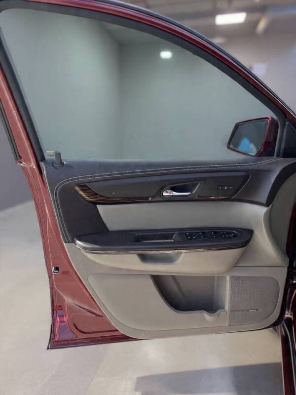 2015 GMC Acadia Denali