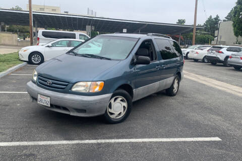 2001 Toyota Sienna for sale at Legend Auto Sales Inc in Lemon Grove CA