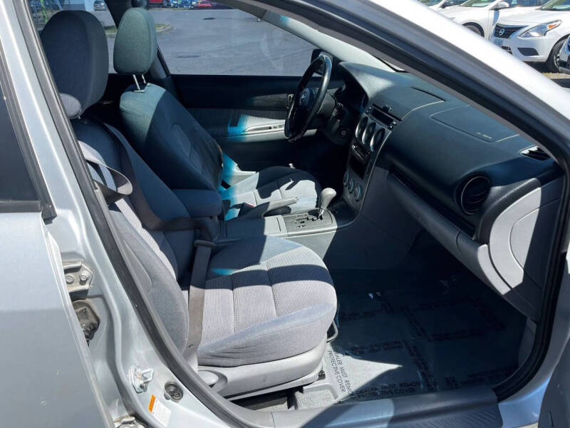 2004 Mazda MAZDA6 s