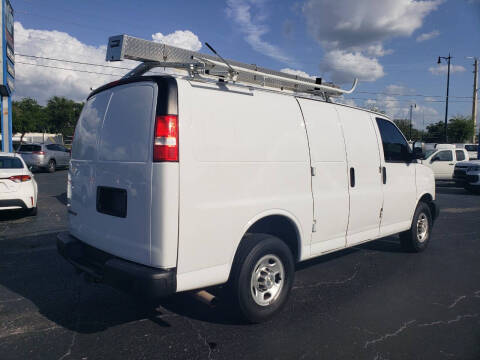 2020 Chevrolet Express 2500