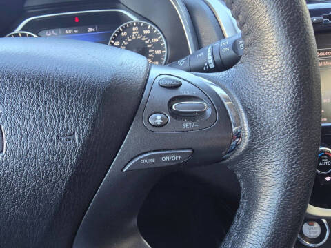 2023 Nissan Murano SV