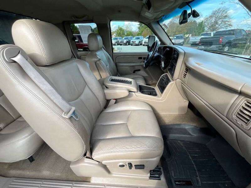 2005 GMC Sierra 2500HD