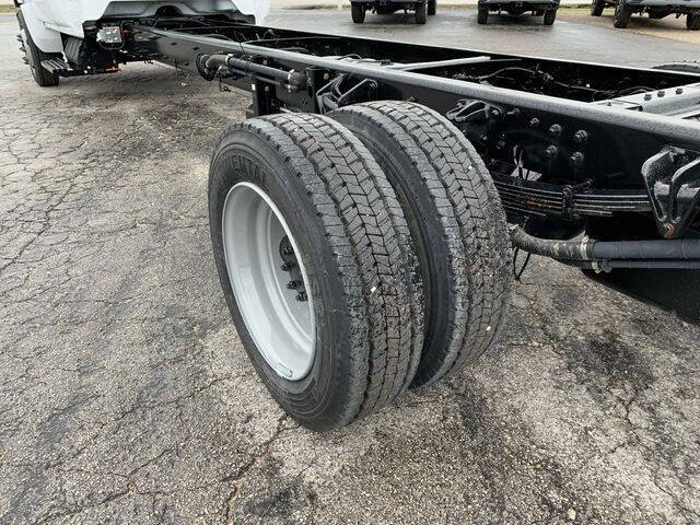 2023 Chevrolet Silverado 6500HD