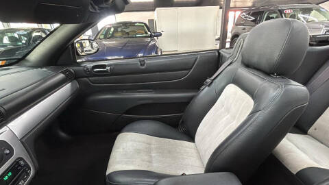 2004 Chrysler Sebring LXi