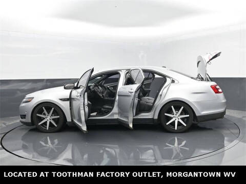 2018 Ford Taurus SHO