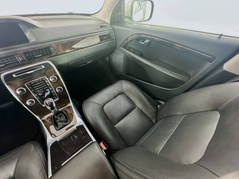 2016 Volvo XC70 T5 Drive-E Premier