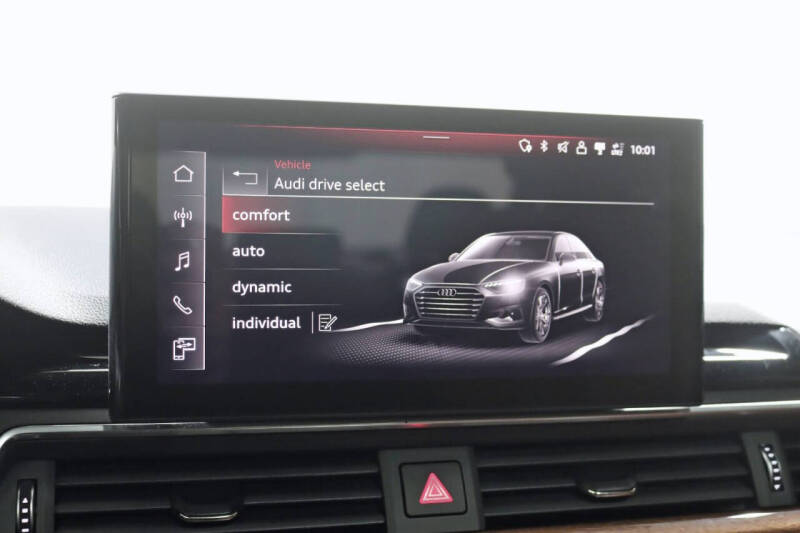 2022 Audi A4 quattro Premium 40 TFSI