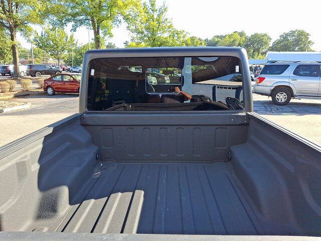 2023 Jeep Gladiator Sport