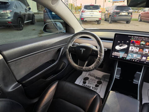 2020 Tesla Model 3 Long Range