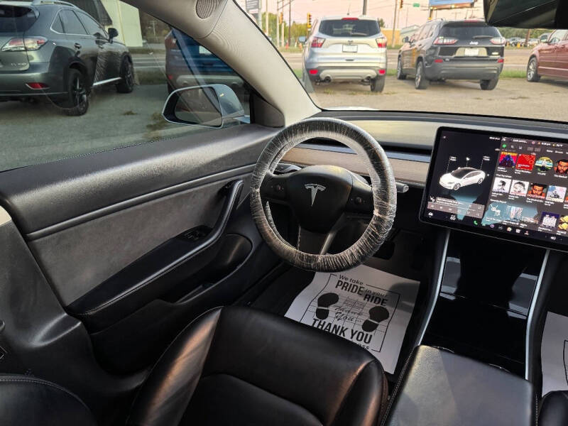 2020 Tesla Model 3 Long Range