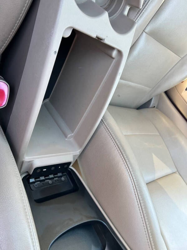 2003 Ford Taurus SES