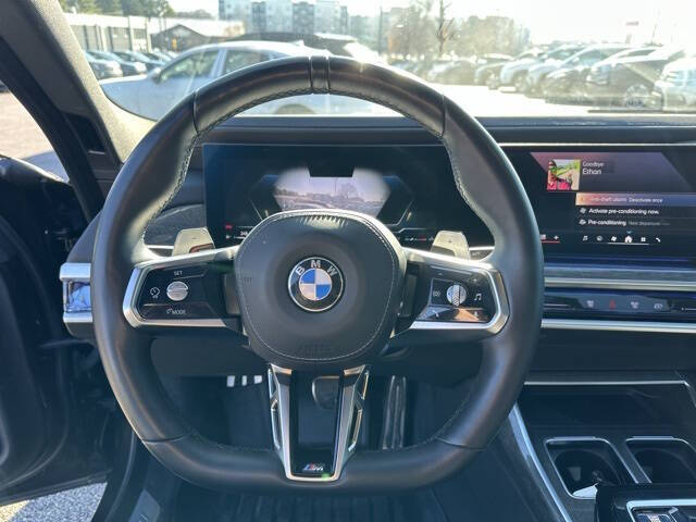 2024 BMW 7 Series 740i