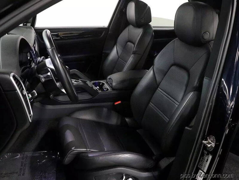 2020 Porsche Cayenne S