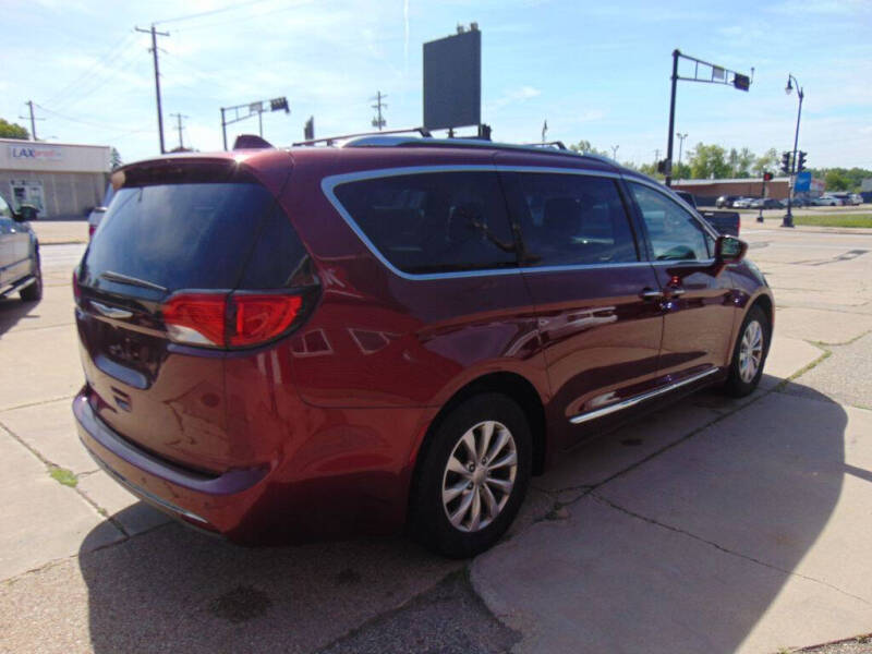 2018 Chrysler Pacifica Touring L