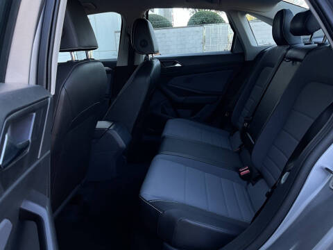 2025 Volkswagen Jetta SE