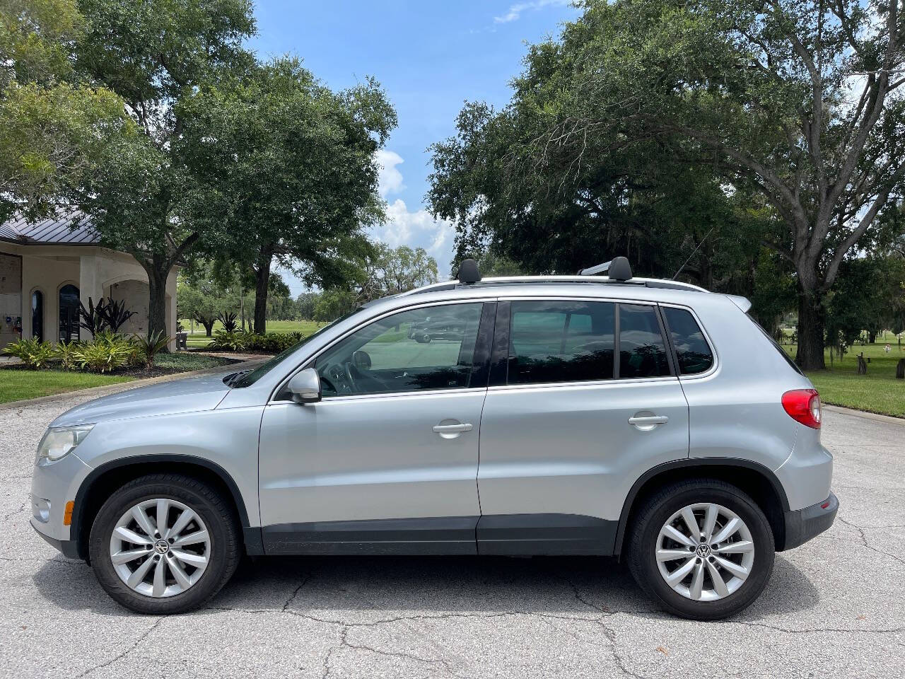 2011 Volkswagen Tiguan for sale at ROADHOUSE AUTO SALES INC. in Tampa, FL