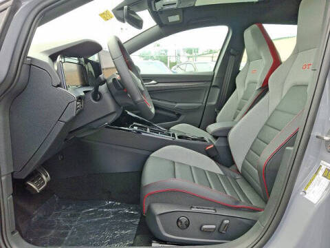 2025 Volkswagen Golf GTI Autobahn