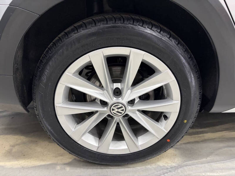 2017 Volkswagen Golf Alltrack