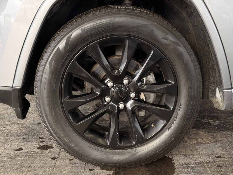 2019 Jeep Grand Cherokee Altitude