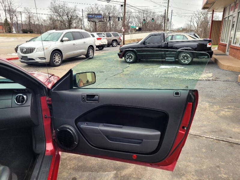 2005 Ford Mustang GT Premium