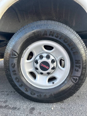 2019 GMC Savana 2500