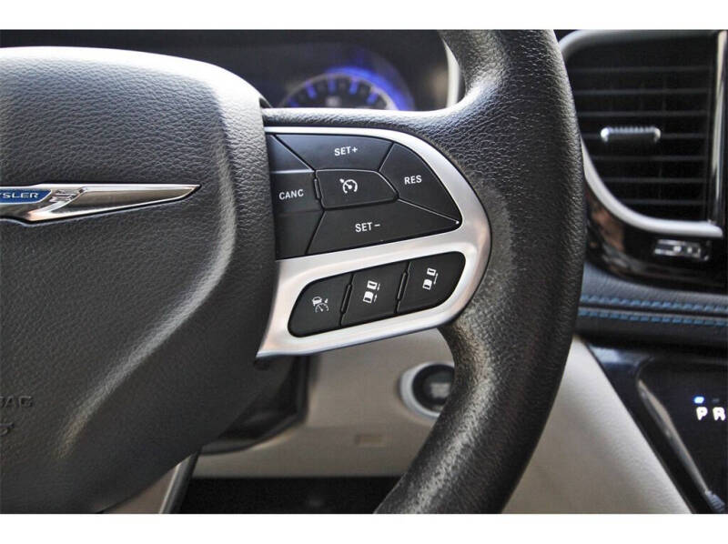 2021 Chrysler Pacifica Touring