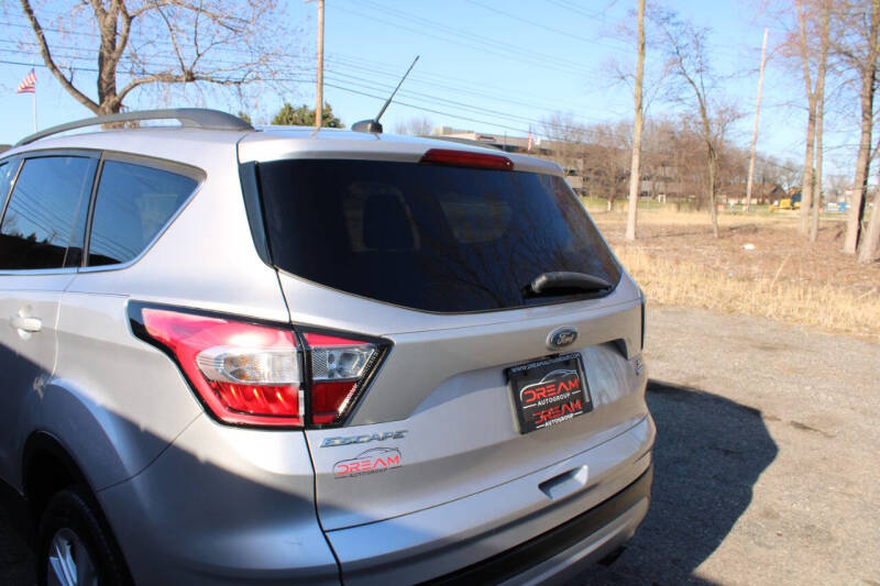 2017 Ford Escape SE
