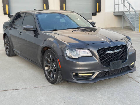 2018 Chrysler 300 S