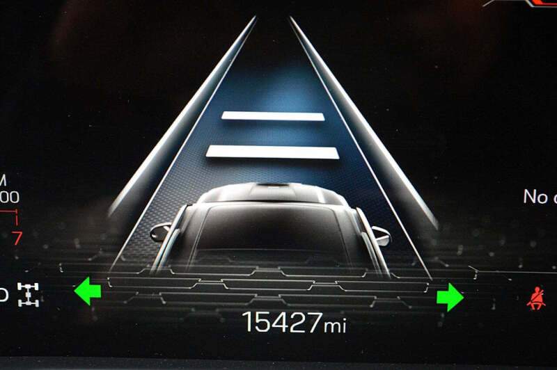 2024 GMC Acadia Denali