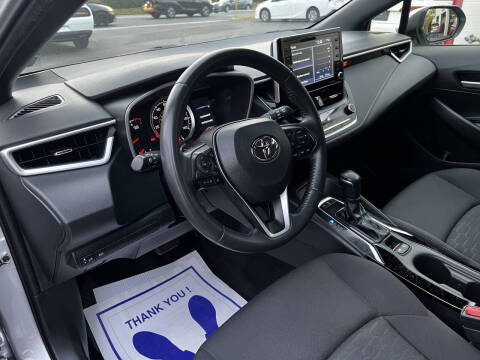 2022 Toyota Corolla Hatchback SE