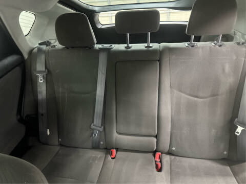 2014 Toyota Prius Two