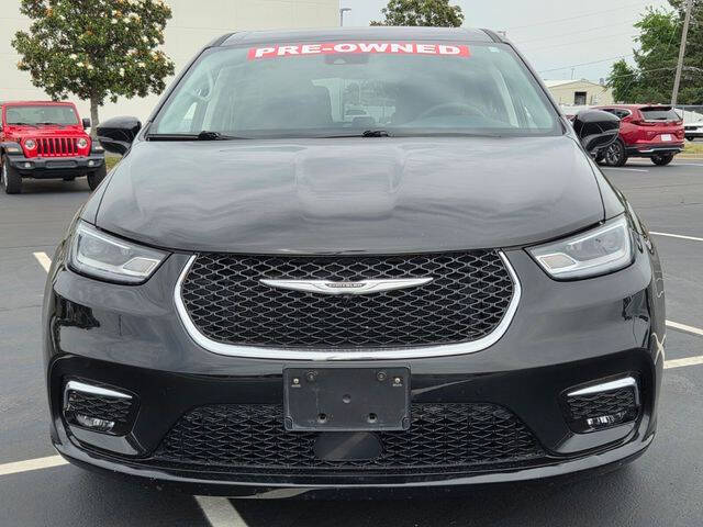 2024 Chrysler Pacifica Plug-In Hybrid Select