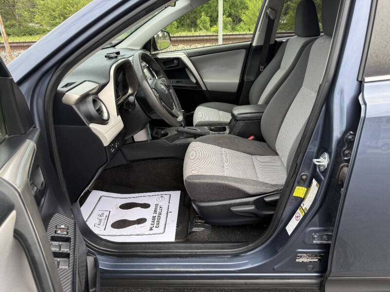 2014 Toyota RAV4 LE