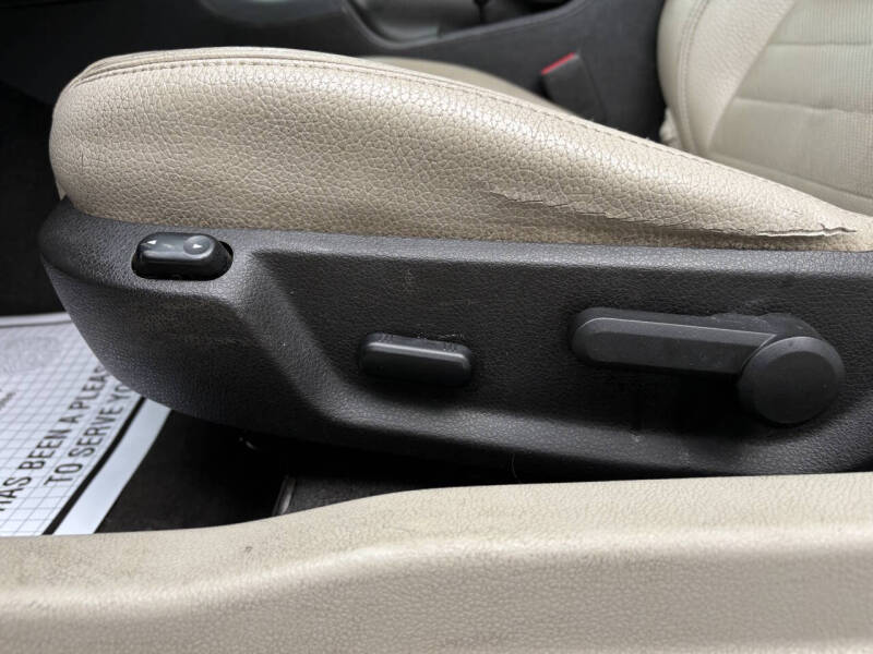 2011 Ford Mustang V6 Premium
