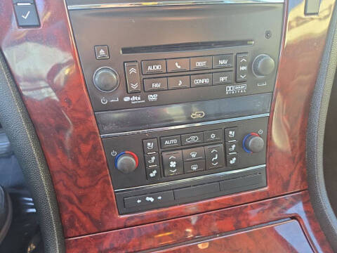 2011 Cadillac Escalade EXT Luxury