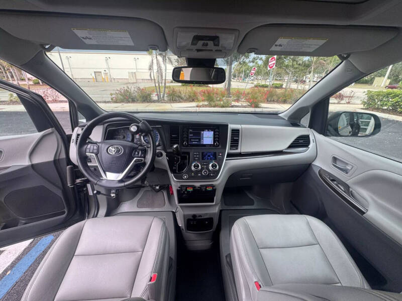 2020 Toyota Sienna