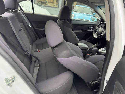 2013 Chevrolet Cruze 1LT Auto